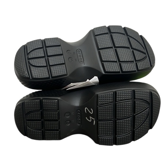 Crocs Stomp Mary Jane Woman’s Size 9 Black Rosette Platform Gothic Punk READ - Picture 8 of 14